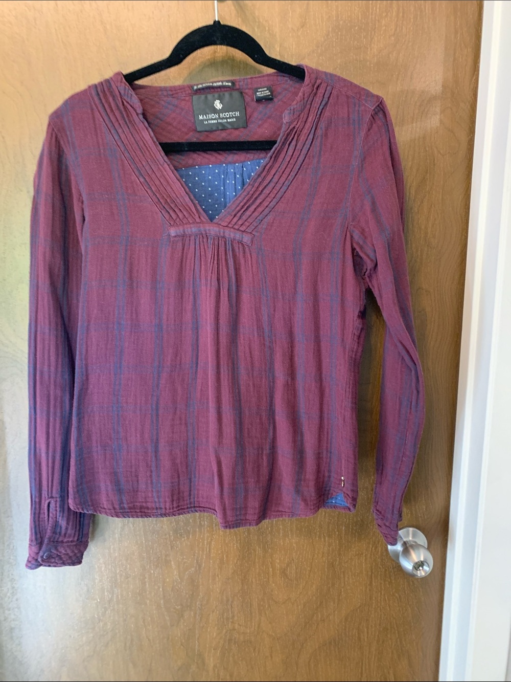 Scotch & Soda Women's Long-Sleeve Burgundy Plaid V-Neck Blouse